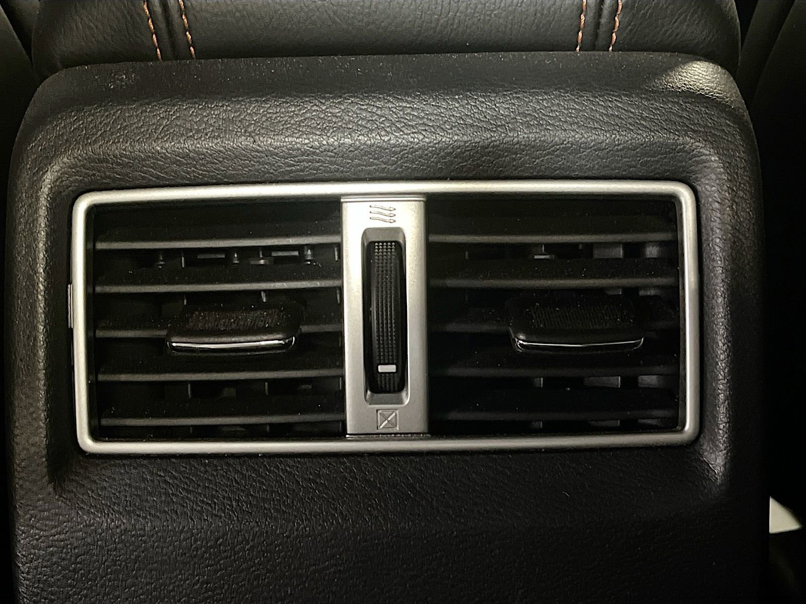 Used 2023 Nissan Maxima SR w/ Sport Mat Group image 28