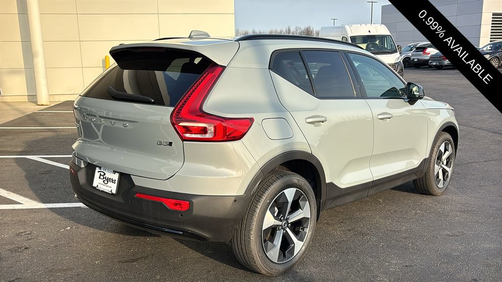 New 2026 Volvo XC40 B5 Plus w/ Protection Package Premier AWD/4WD image 29