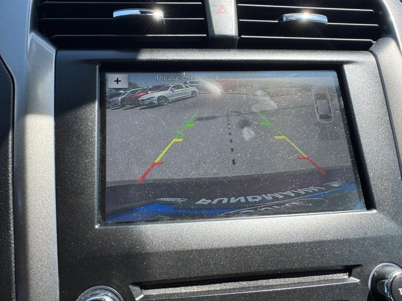 Used 2017 Ford Fusion SE w/ Fusion SE Technology Package FWD image 21