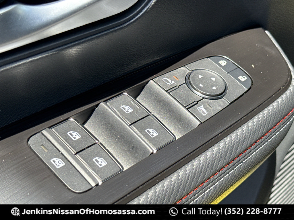 New 2026 Nissan Kicks SR w/ Interior Electronics Package FWD image 26