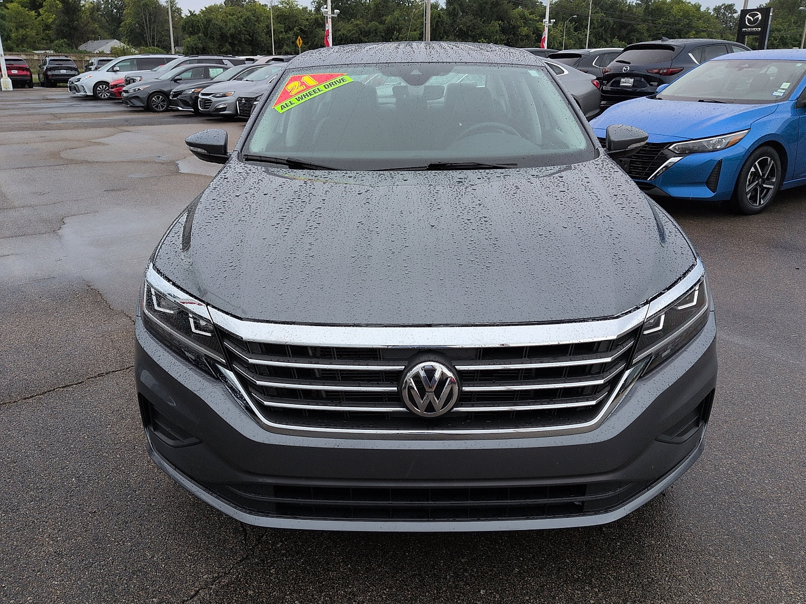 Used 2021 Volkswagen Passat 2.0T SE FWD image 3