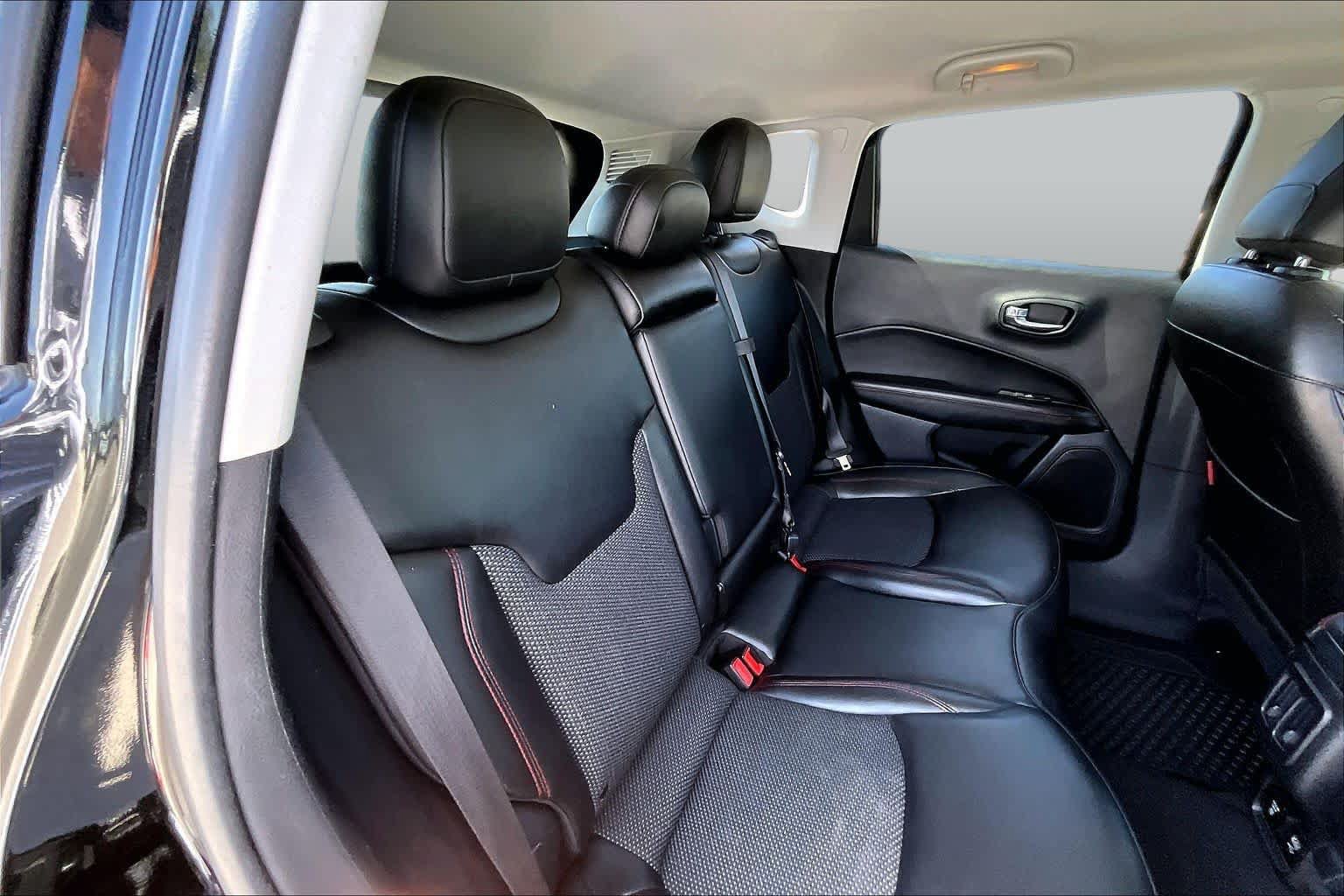 Used 2021 Jeep Compass Trailhawk AWD/4WD image 20