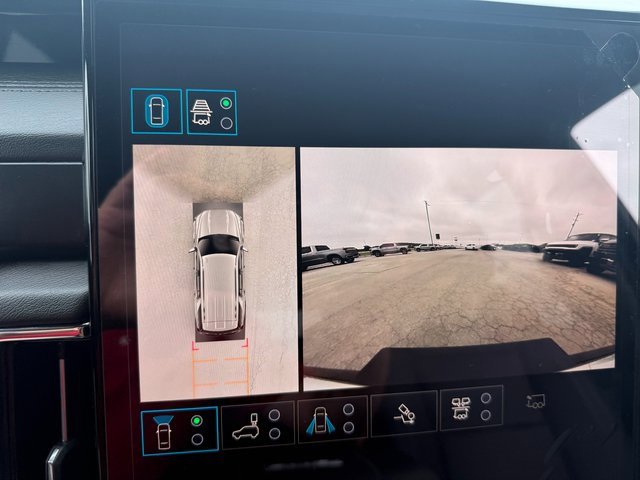 Used 2025 GMC Yukon Denali w/ Denali Reserve Package image 20