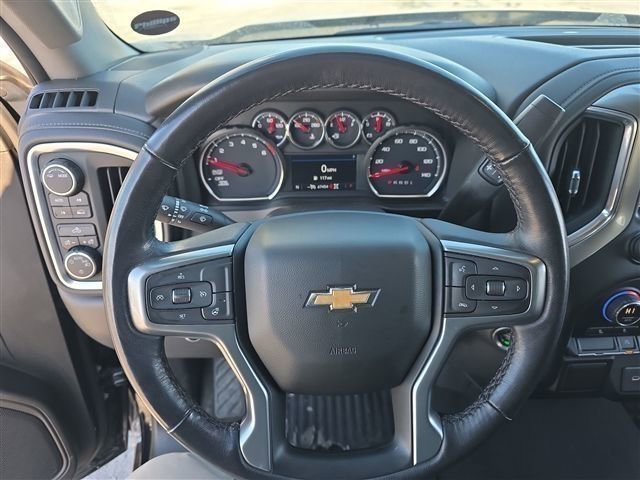 Used 2022 Chevrolet Silverado 1500 LT AWD/4WD image 44
