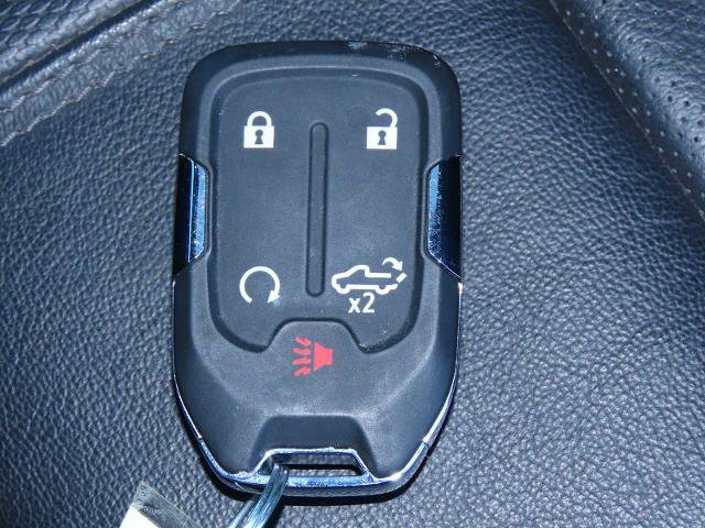 Used 2019 Chevrolet Silverado 1500 High Country image 36