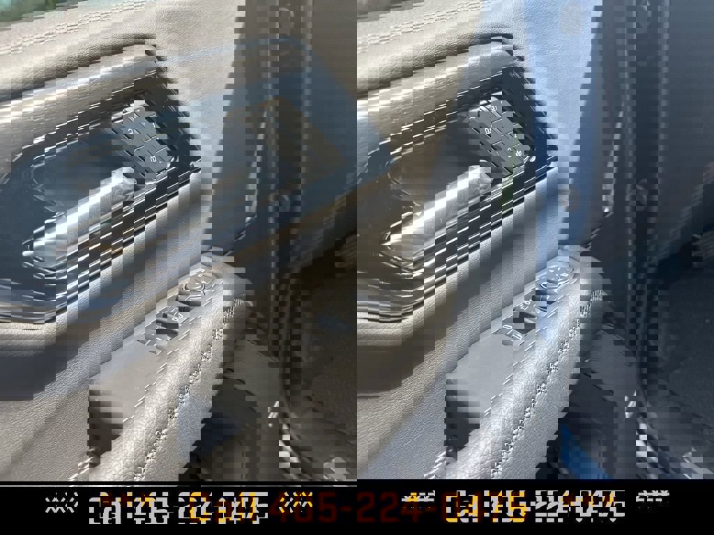 New 2026 GMC Yukon Denali w/ Sun & Power Step Package AWD/4WD image 20