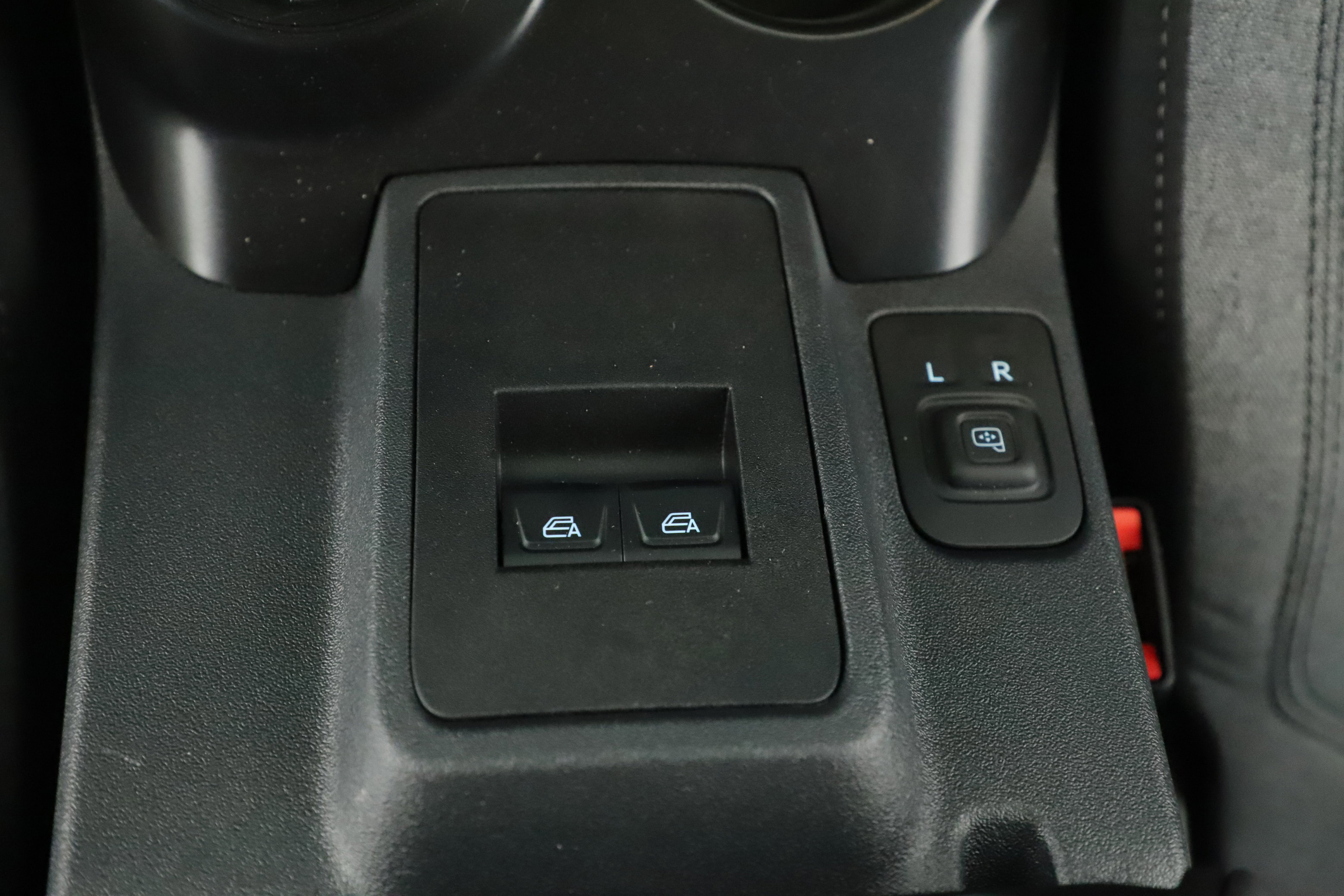 New 2025 Ford Bronco 2-Door image 20