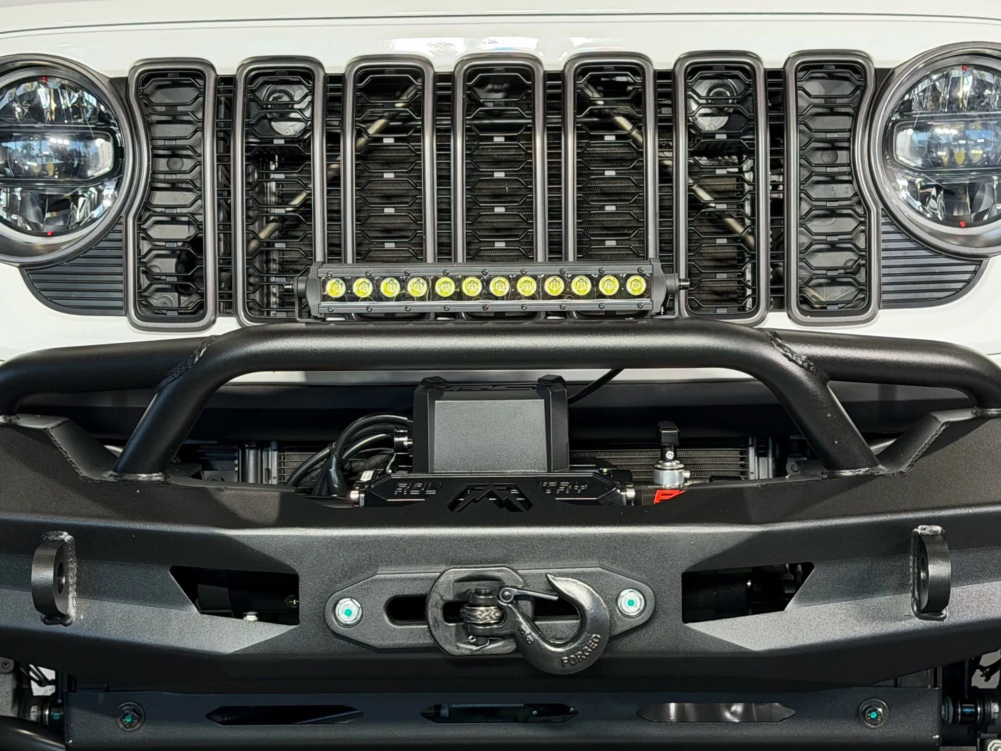 Used 2024 Jeep Wrangler Unlimited Rubicon w/ Convenience Group image 4