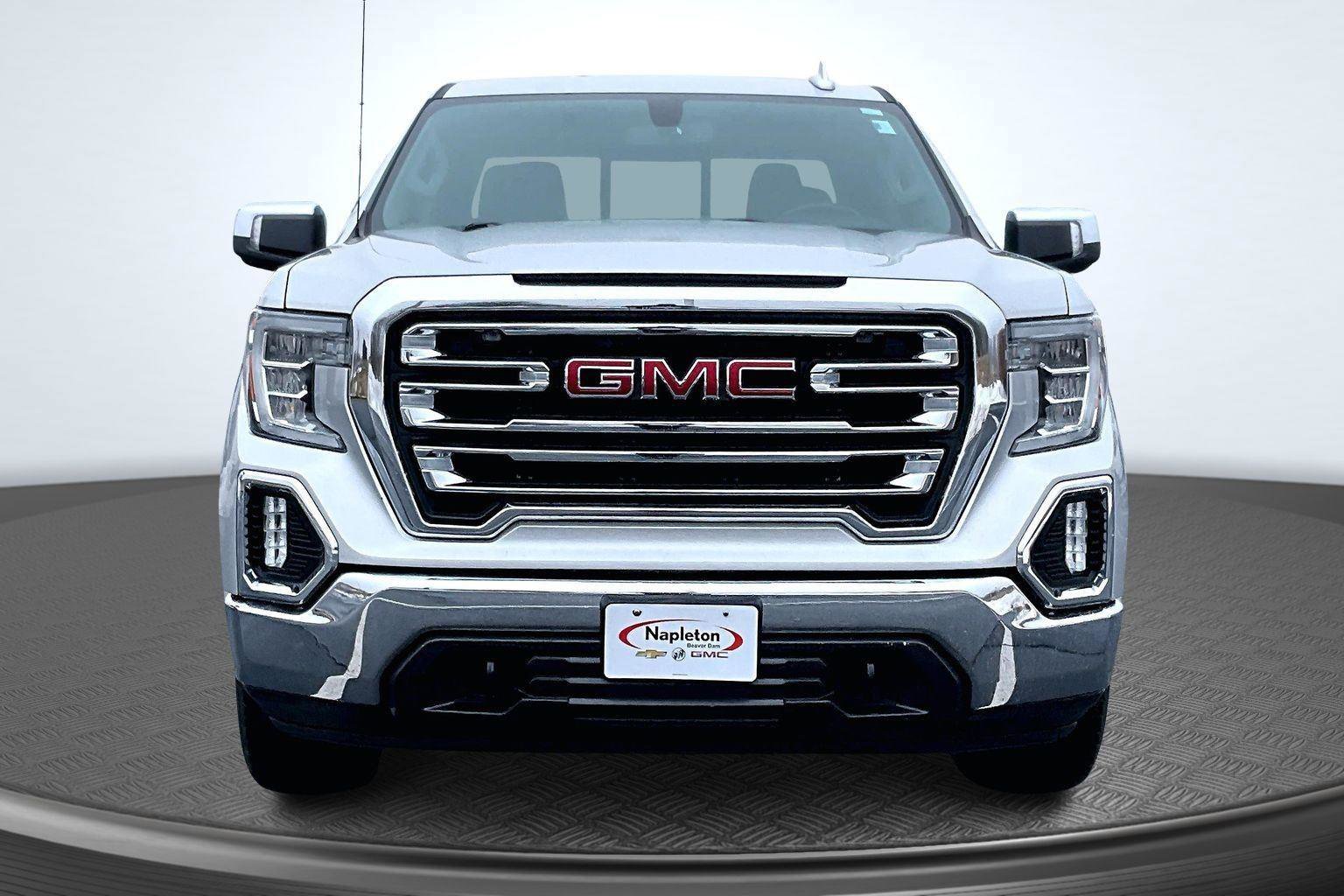 Used 2019 GMC Sierra 1500 SLT w/ SLT Premium Package image 3