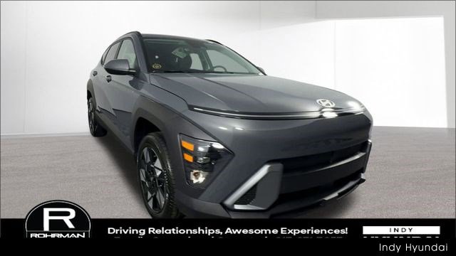 Certified 2025 Hyundai Kona SEL image 2