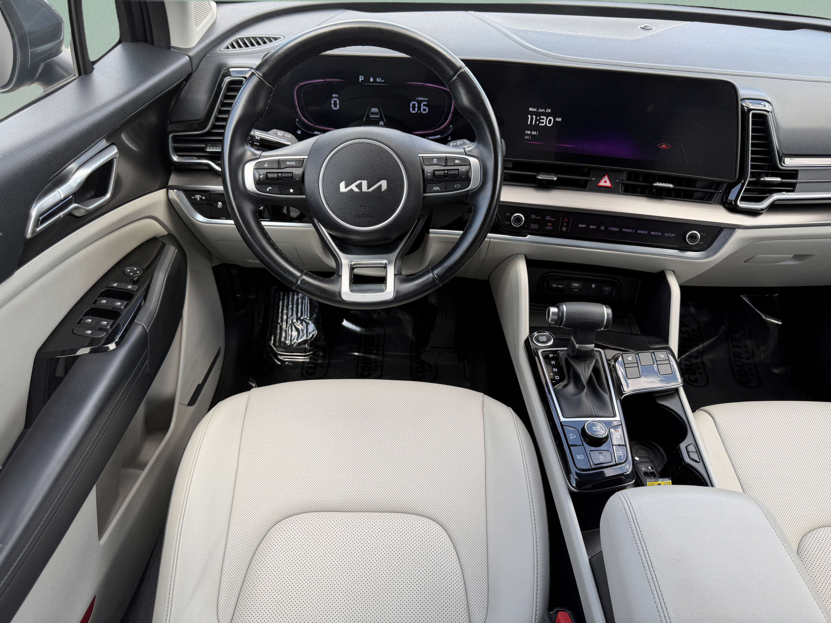 Certified 2023 Kia Sportage EX FWD image 13