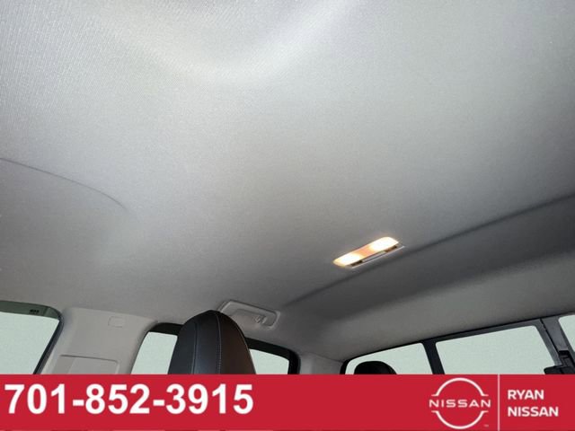 Used 2018 Chevrolet Colorado LT w/ Luxury Package, Chrome image 39