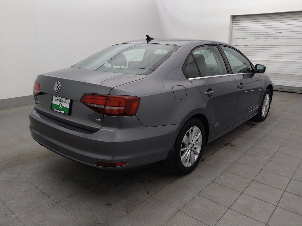 Used 2016 Volkswagen Jetta SE FWD image 9