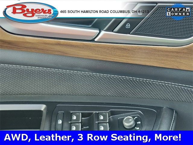 Used 2025 Volkswagen Atlas SE image 12