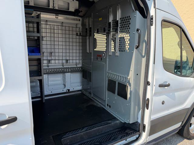 Used 2017 Ford Transit 250 148 High Roof RWD image 33