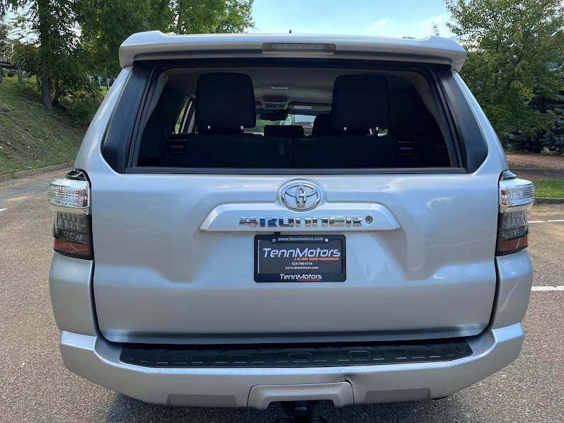 Used 2021 Toyota 4Runner SR5 image 49