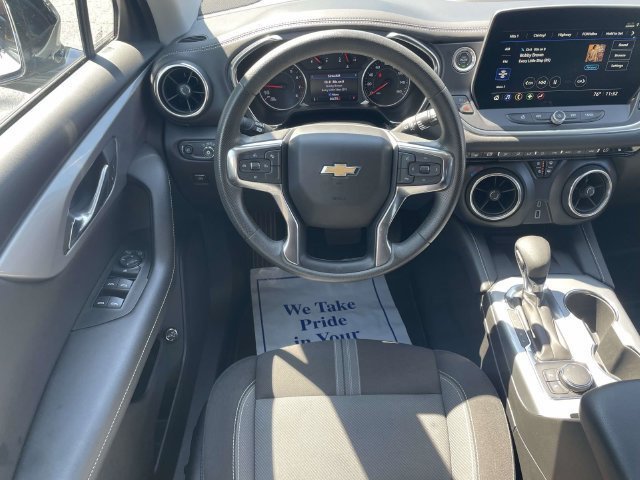 Certified 2024 Chevrolet Blazer LT w/ Convenience Package FWD image 21