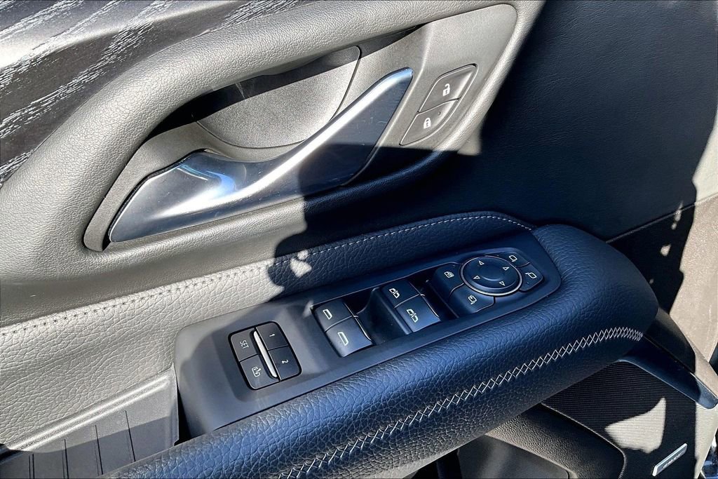 Used 2021 GMC Yukon XL Denali RWD image 52