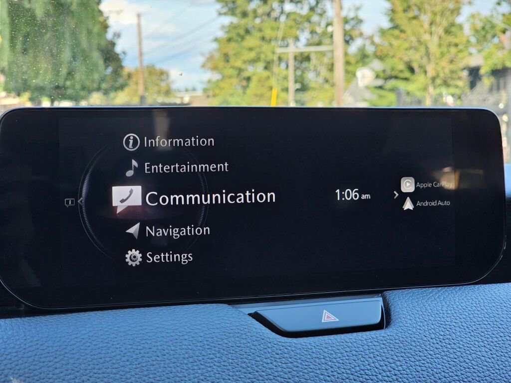 Certified 2024 MAZDA CX-90 Plug-In Hybrid w/ Preferred image 23