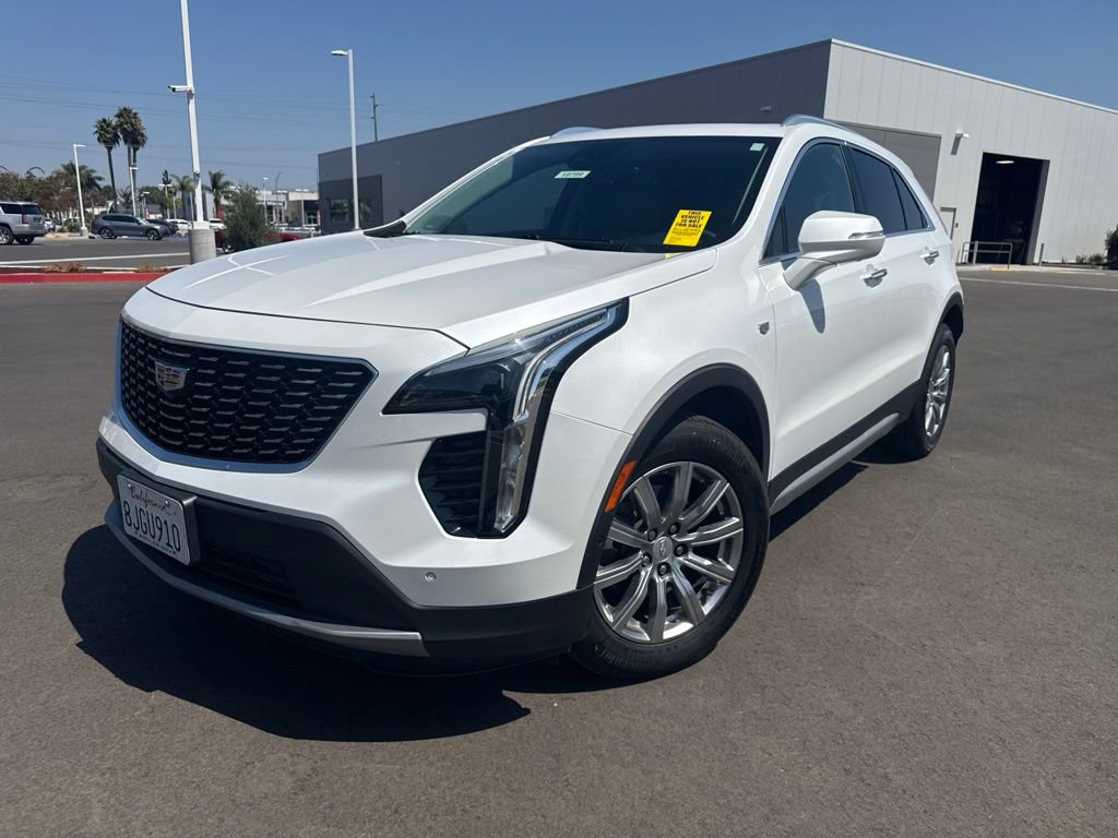 Used 2019 Cadillac XT4 Premium Luxury w/ Enhanced Visibility Package FWD image 13