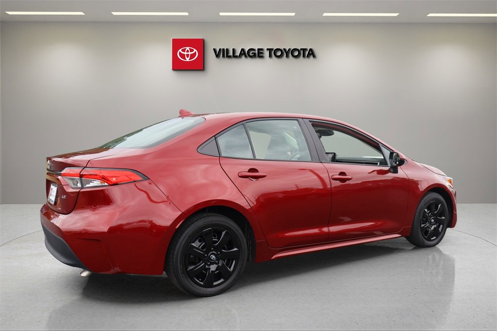 Certified 2023 Toyota Corolla LE image 5