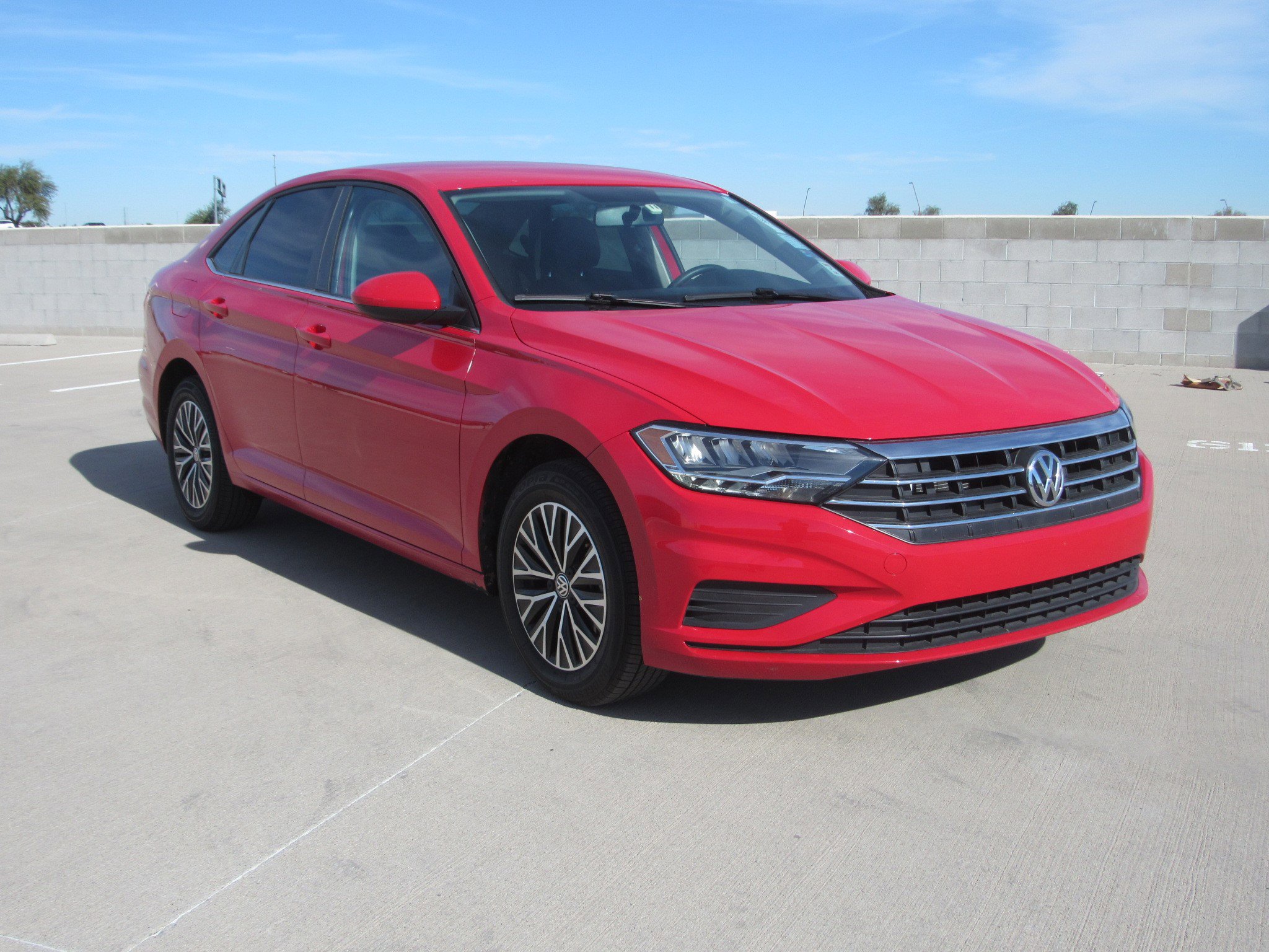 Used 2021 Volkswagen Jetta S image 2