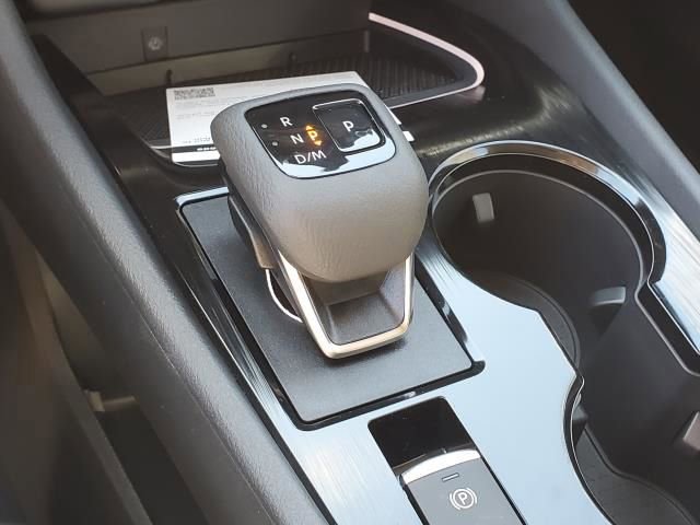 New 2026 Nissan Rogue SV image 32