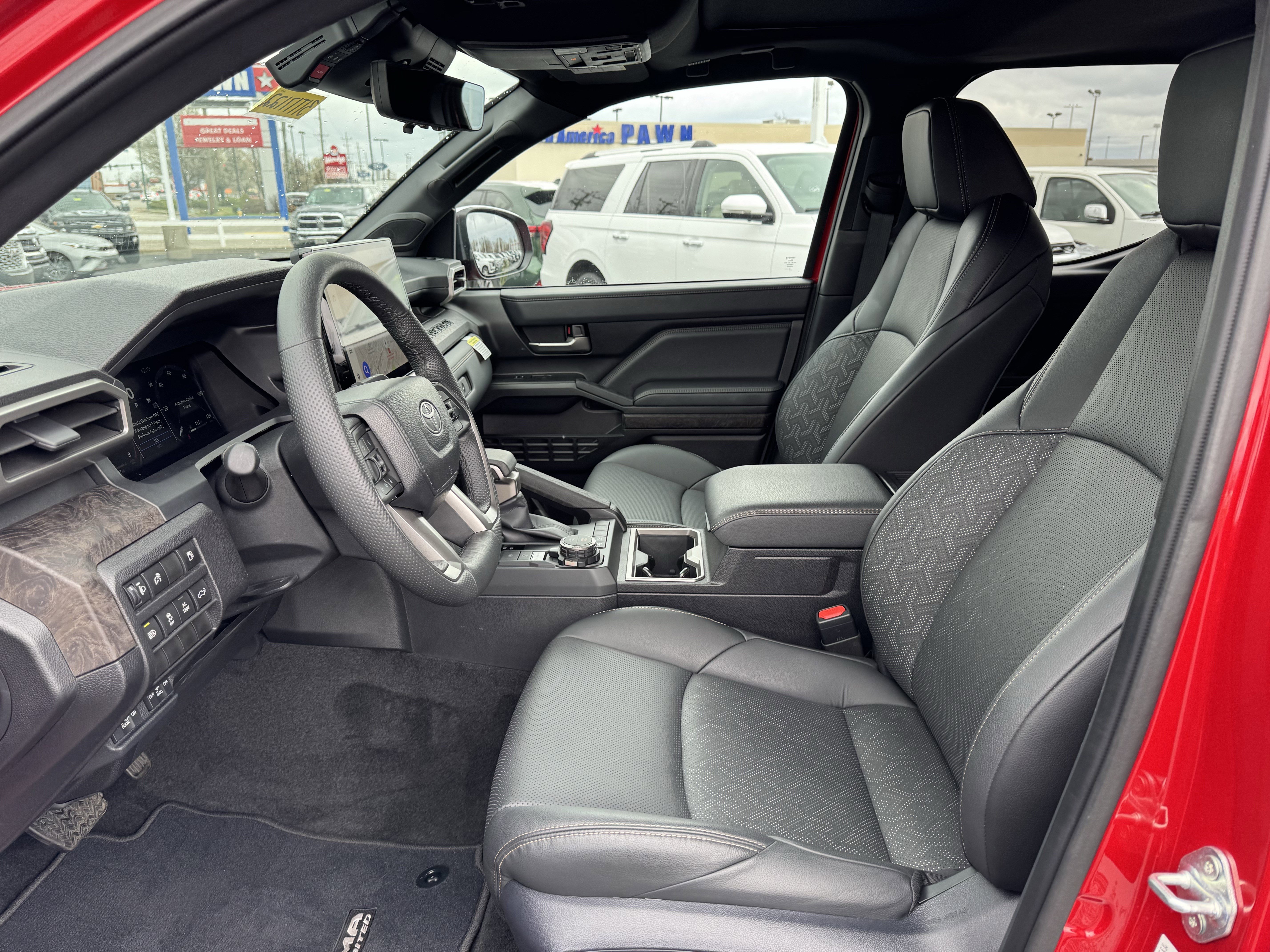 Used 2024 Toyota Tacoma Limited image 23