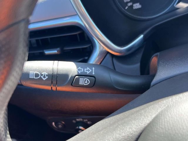 Used 2023 Chevrolet Equinox LS w/ LS Convenience Package image 24