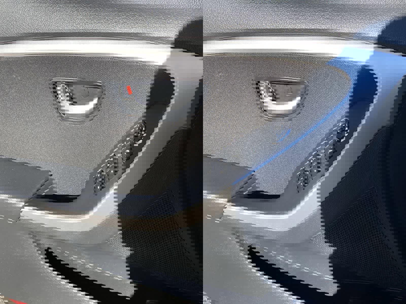 Used 2016 Hyundai Elantra GT image 21