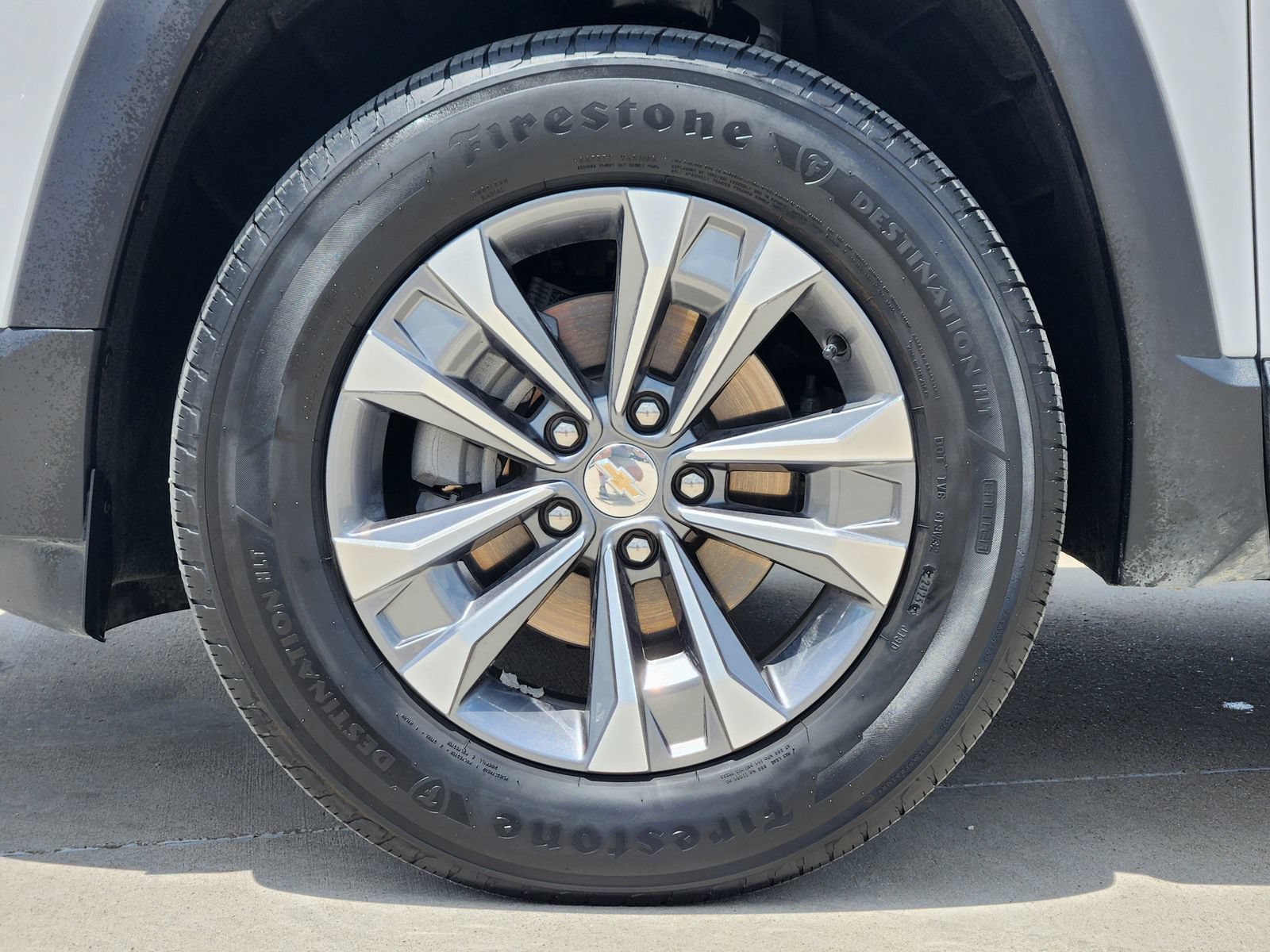 Used 2026 Chevrolet Equinox LT w/ Convenience Package II FWD image 10