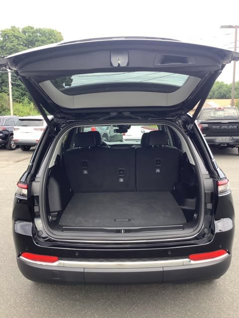 Certified 2023 Jeep Grand Cherokee Limited AWD/4WD image 10