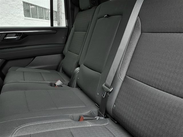 New 2026 Chevrolet Suburban LS w/ LPO, Dark Essentials Package AWD/4WD image 6