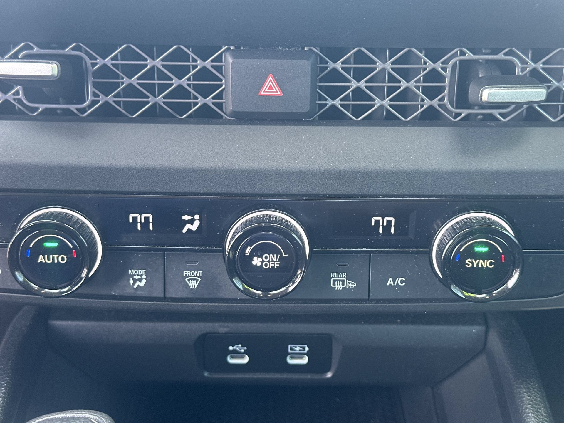 Used 2024 Honda Accord EX image 29