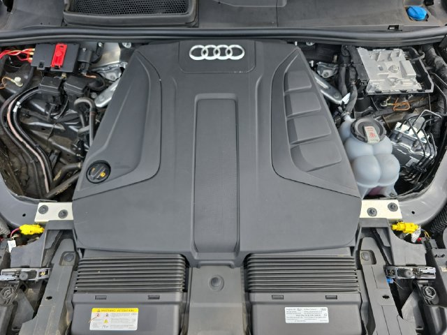 Used 2023 Audi Q7 2.0T Premium Plus AWD/4WD image 35