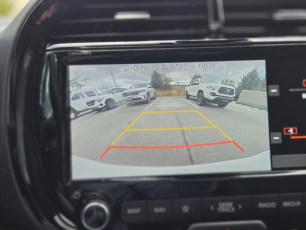 Used 2021 Kia Soul Turbo FWD image 13