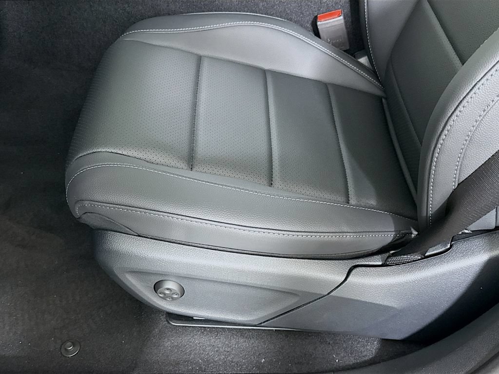 Certified 2026 Mercedes-Benz GLS 450 4MATIC image 20