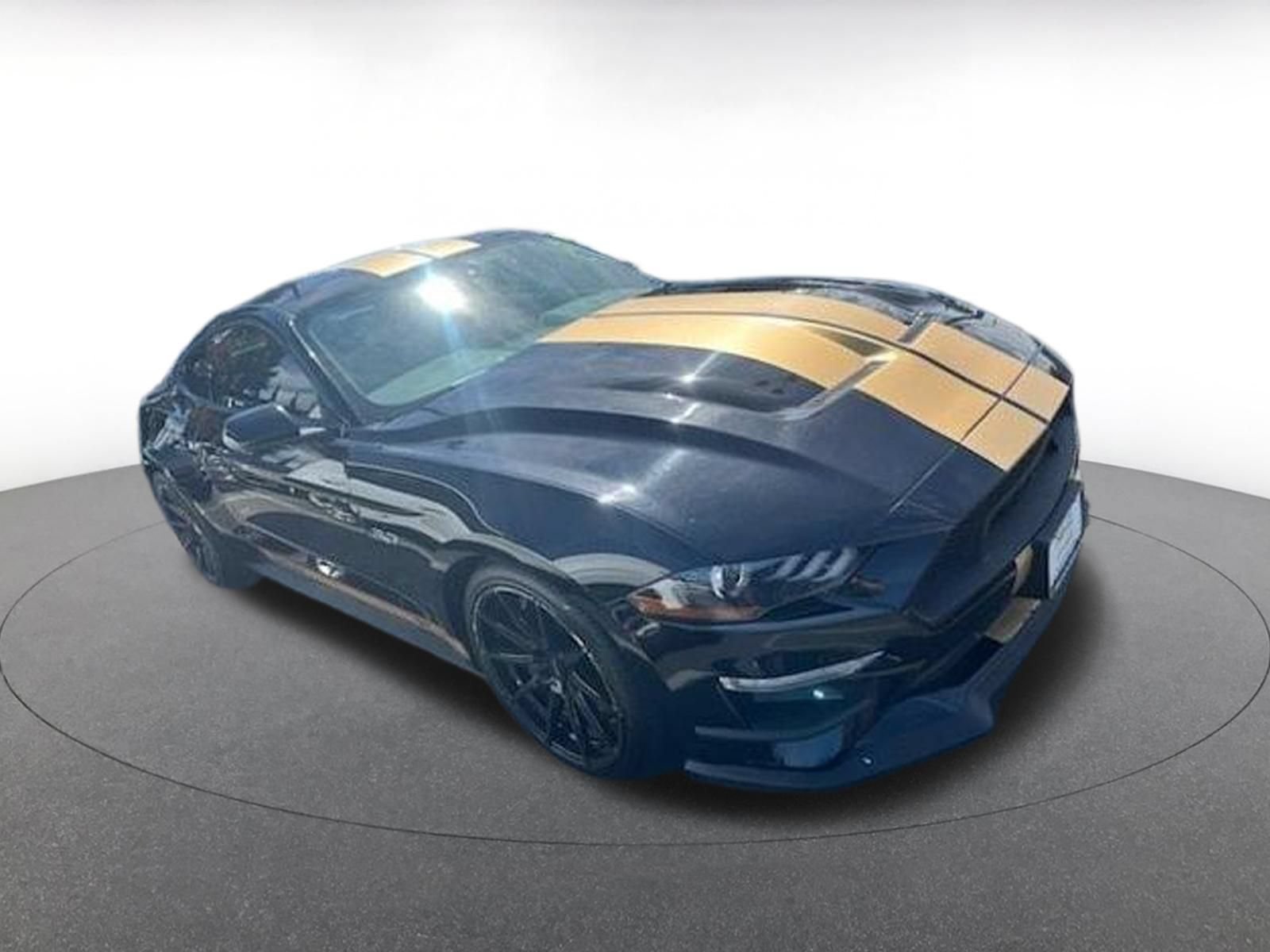 Used 2022 Ford Mustang GT Premium w/ GT Performance Package RWD image 3