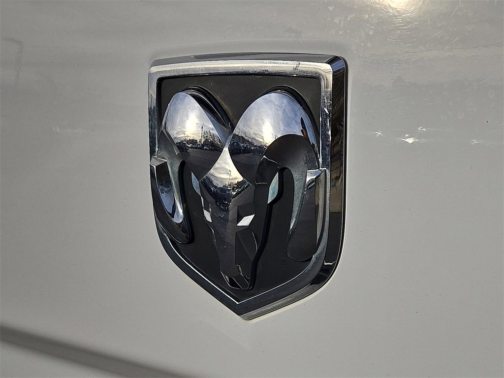 Used 2014 RAM 1500 Express image 27