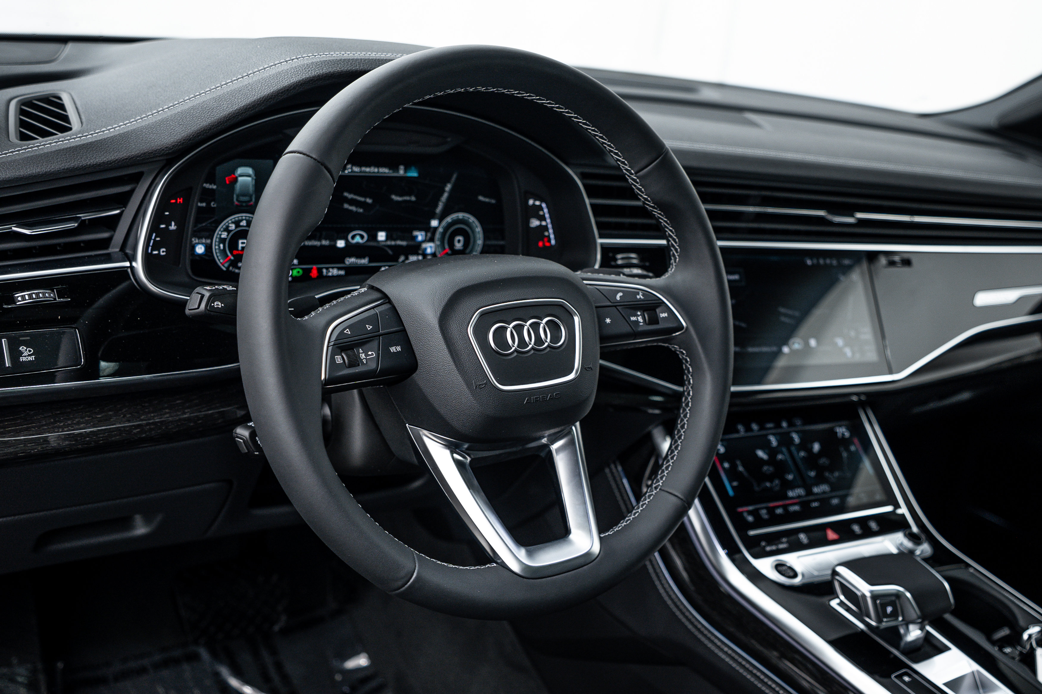 New 2026 Audi Q7 3.0T Premium Plus image 9