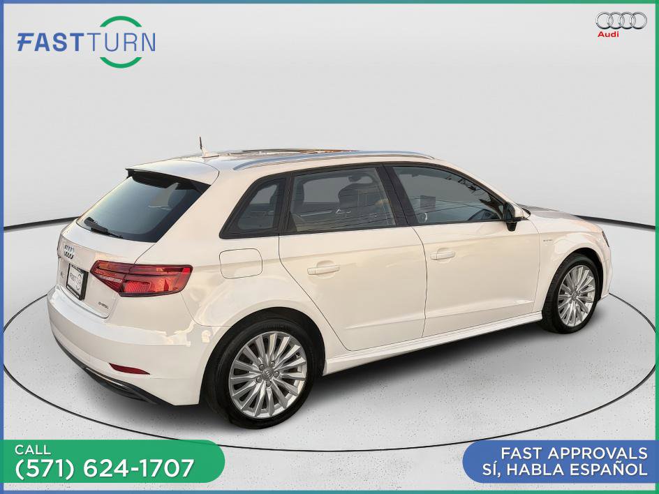 Used 2017 Audi A3 e-tron Premium image 5