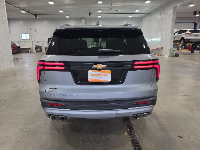 Used 2026 Chevrolet Traverse LT w/ Driver Confidence Package AWD/4WD image 7