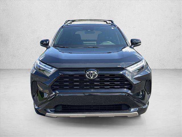 Used 2025 Toyota RAV4 SE w/ Convenience Package AWD/4WD image 2