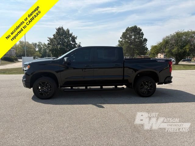 Used 2025 Chevrolet Silverado 1500 LT Trail Boss w/ Convenience Package II AWD/4WD image 3