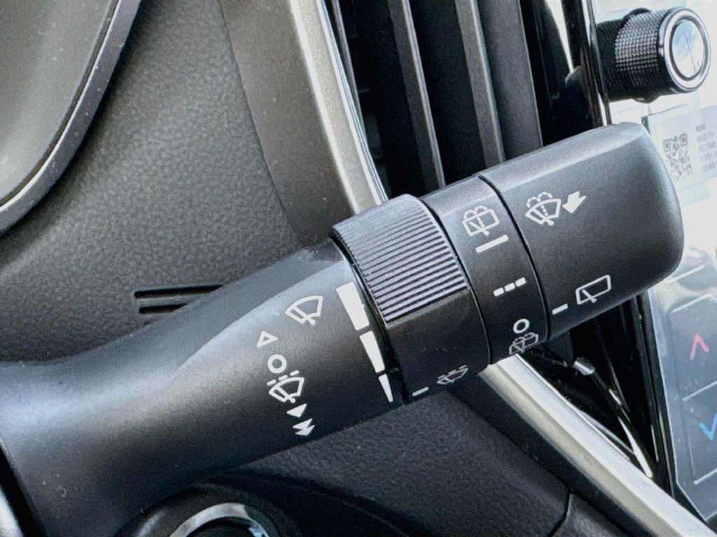 Used 2026 Subaru Ascent Limited AWD/4WD image 13