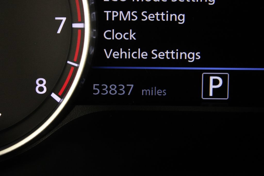 Certified 2022 Nissan Sentra SR w/ Midnight Edition FWD image 28
