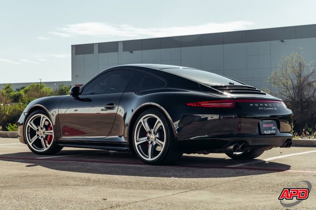 Used 2014 Porsche 911 Carrera 4S AWD/4WD image 3