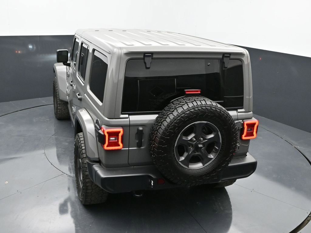 Used 2022 Jeep Wrangler Unlimited Sahara w/ Cold Weather Group image 29