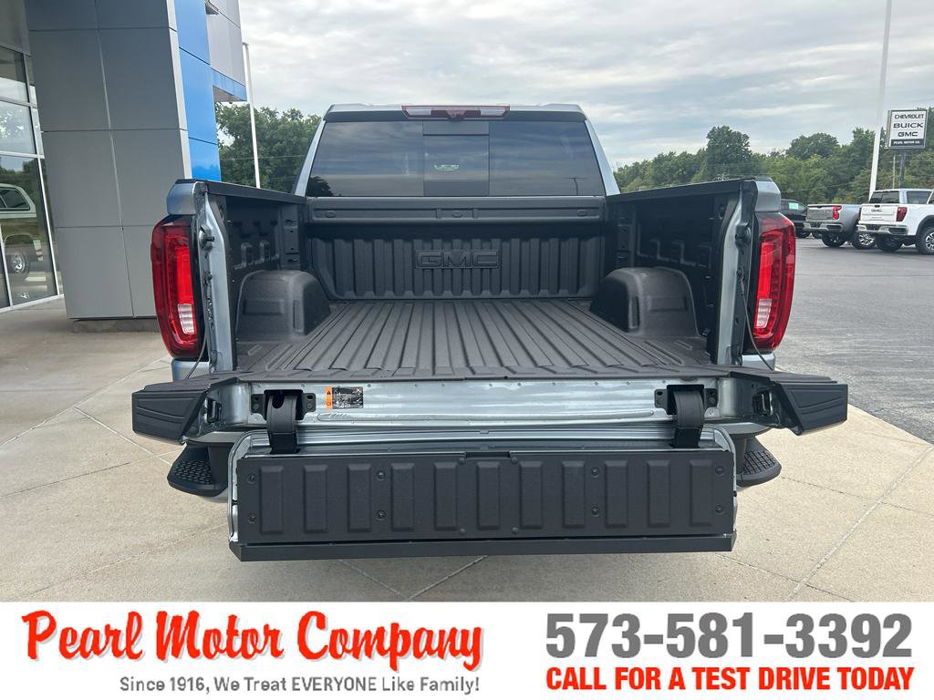 New 2026 GMC Sierra 1500 AT4 w/ AT4 Premium Package image 6