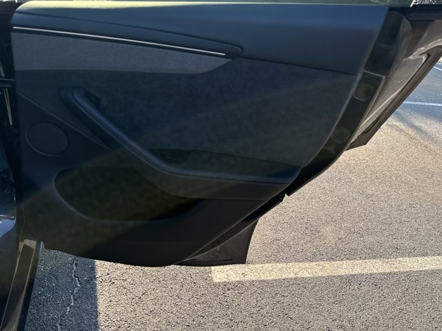 Used 2026 Tesla Model Y 2WD image 19